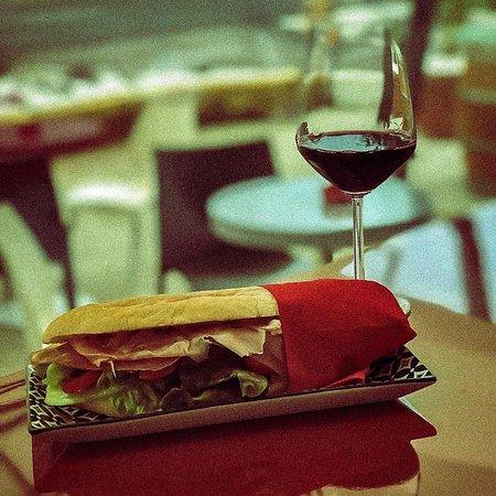 Testa Matta Bar