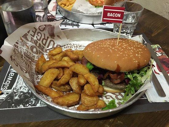 Funny Burger