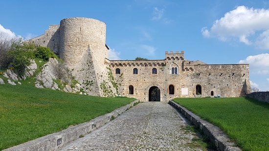 Castello di Bovino