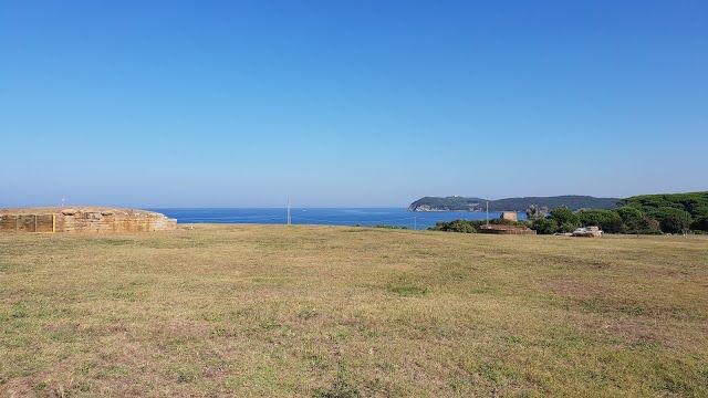 Necropoli Di Populonia "Necropoli di San Cerbone"