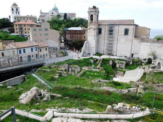 Anfiteatro romano di Ancona